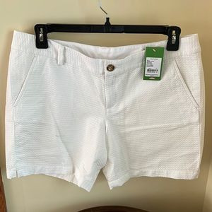 Brand new w tags! Lilly Pulitzer, Jayne Shorts, resort white. Size 14